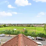 Room With A View Catford, Homestay